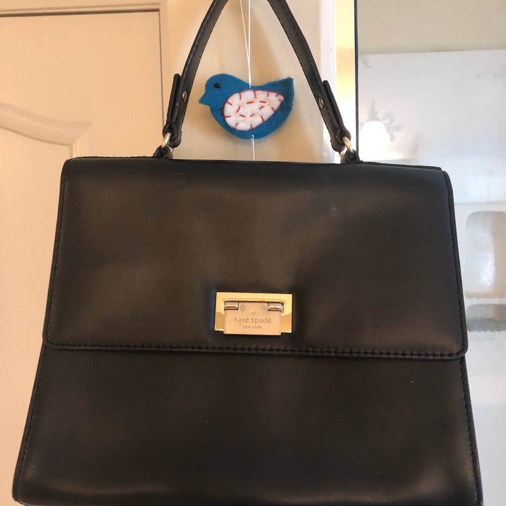 Kate Spade black purse excellent condition